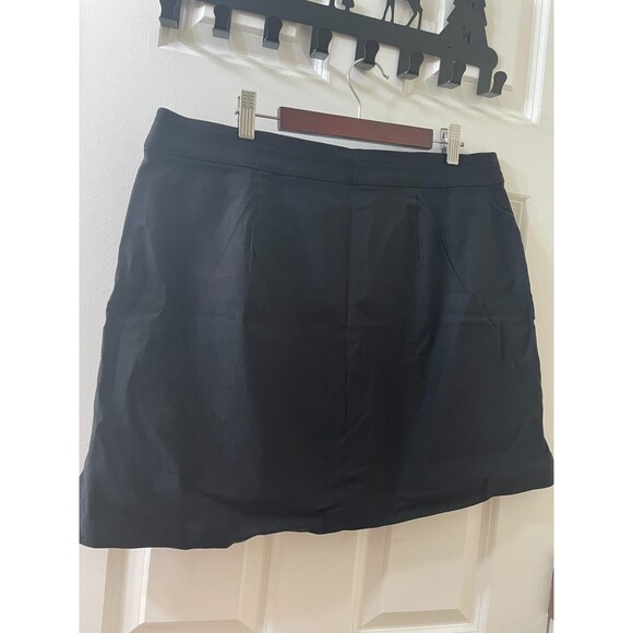 Rafaela Skort Women’s Size large Black Stretch Above Knee NWT - Picture 6 of 11